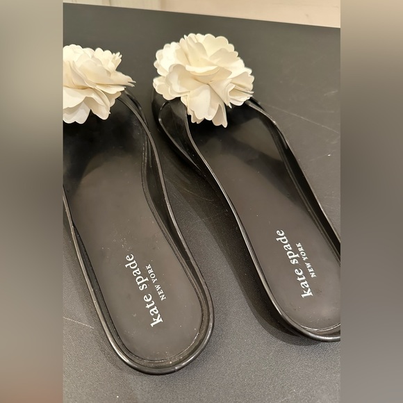 Women’s Kate Spade Jelly Thong with large fabric  flower Size 10B - Picture 4 of 7